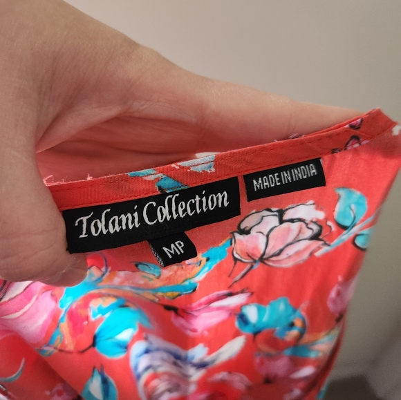 NWOT Tolani Pink and Blue Poppy Floral Kimono Poncho - Picture 3 of 4